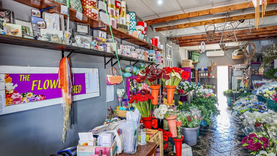 Commercial Property for Sale in Bodorp North West